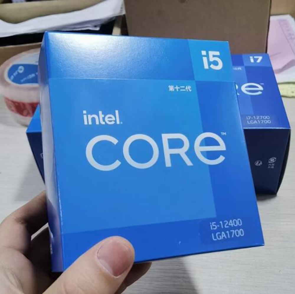 Intel Core I5 12400 Desktop Processor 6 Cores  4.4 GHz LGA1700 computer CPU